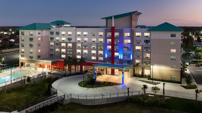 Holiday Inn Express & Suites Orlando At Seaworld (IHG) (Demo)